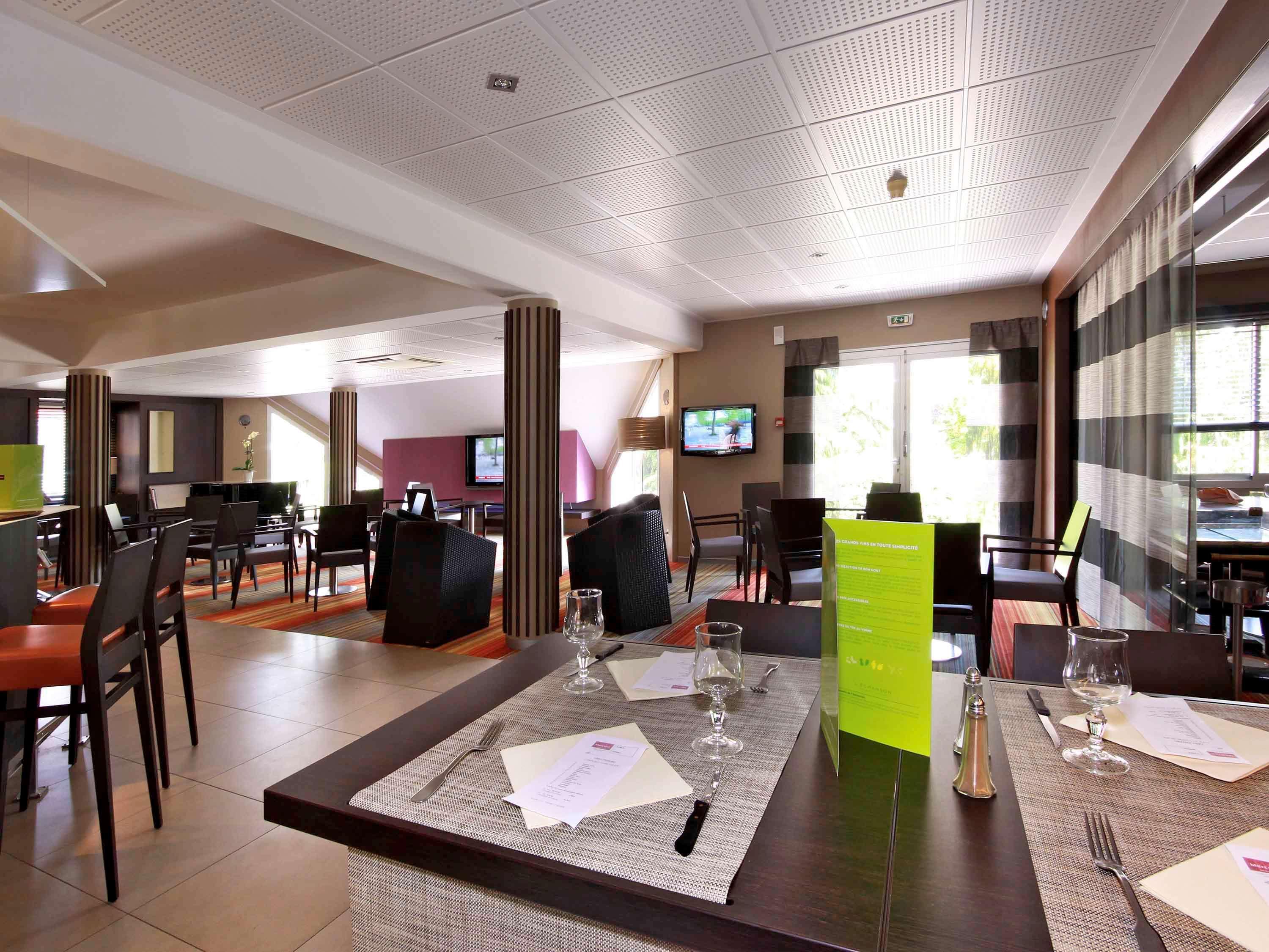 Mercure Hexagone Luxeuil Екстер'єр фото