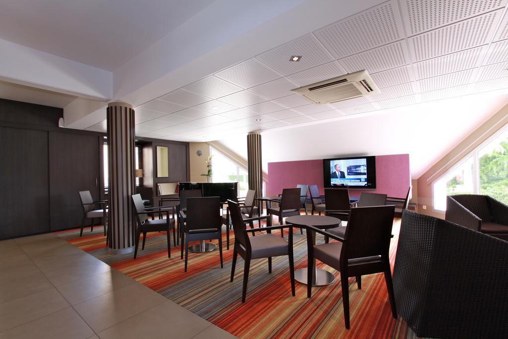 Mercure Hexagone Luxeuil Екстер'єр фото
